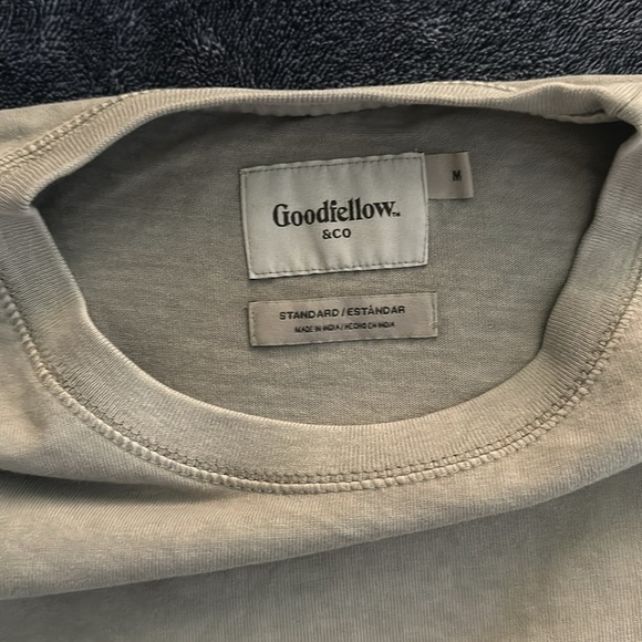 Never used grey goodfellow & co shirt - Picture 3 of 4